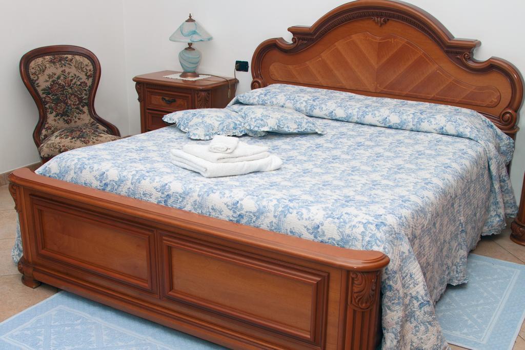 Il Vecchioliveto Di Ornella Bed and Breakfast Marrùbiu Buitenkant foto